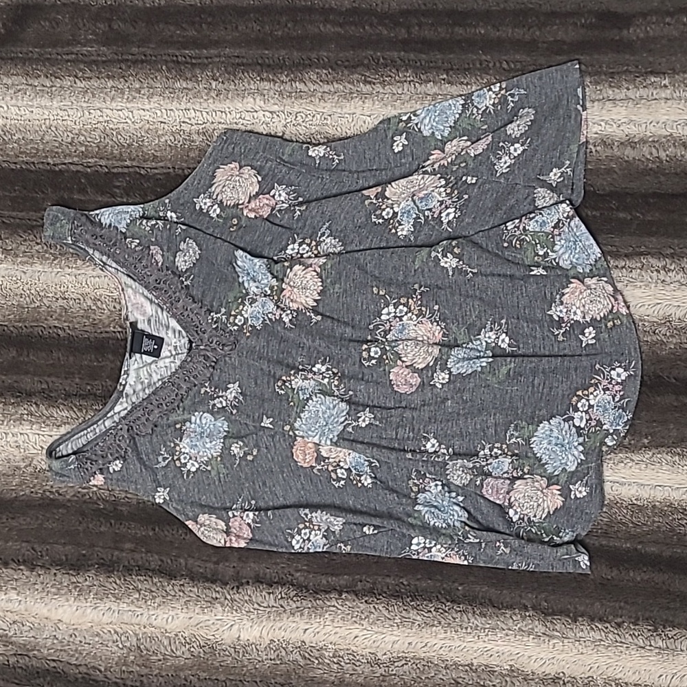 torrid tank top size 0